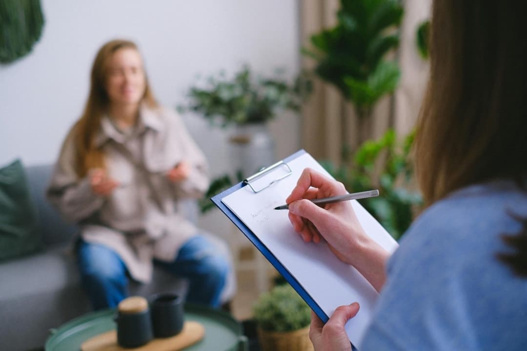 Blog: How Much Does It Cost to Study Psychotherapy in Australia? | Tuition & Living Expenses Guide