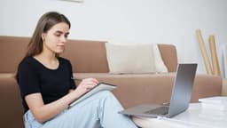 How to Choose the Right Online Psychotherapy Certification in Australia
