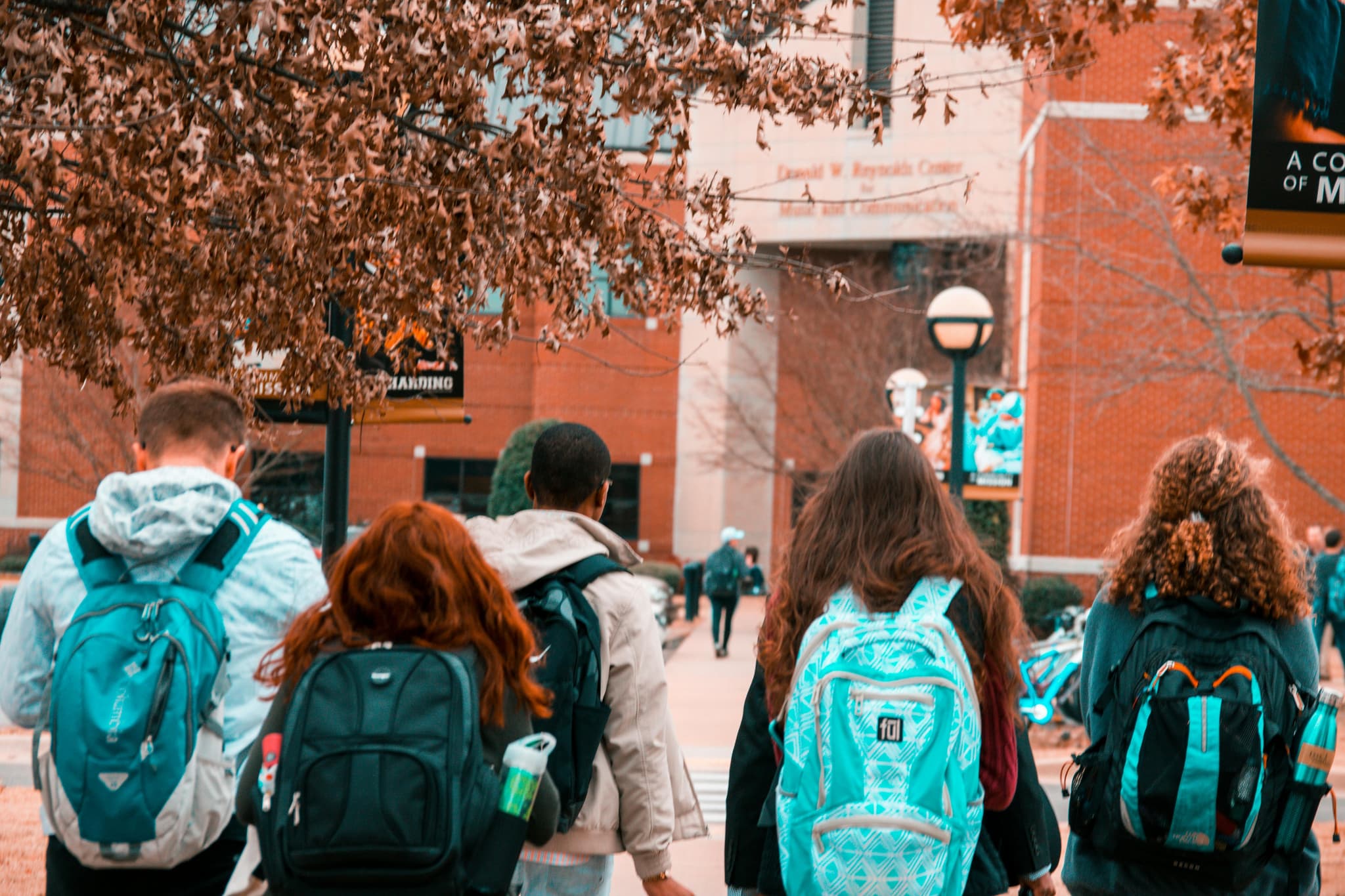 Blog: Scholarships for Sri Lankan Students Studying Psychotherapy in Australia