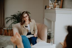 Psychotherapy vs Psychology: Understanding the Key Differences